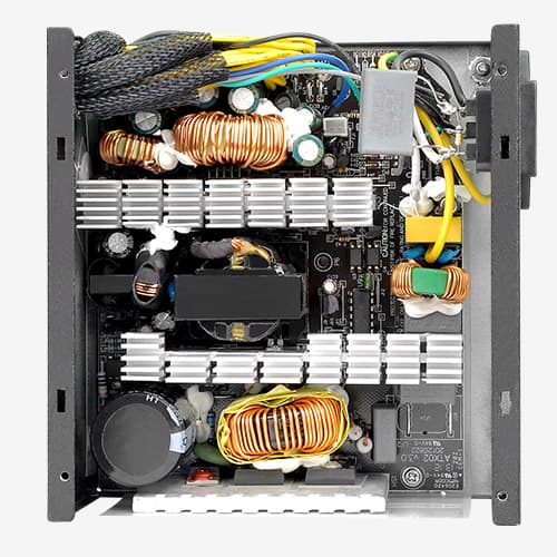 Thermaltake TR2 S 700W 80 Plus Standard SMPS